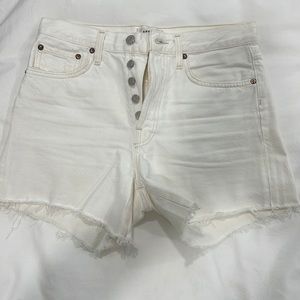 Agolde white Parker long denim short. Size 25